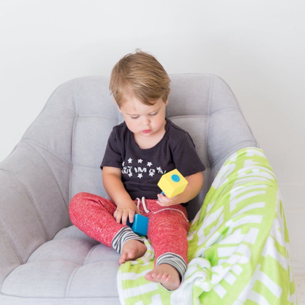 PERSONALIZED NAME BLANKET - BOLD (ALL COLOR OPTIONS)