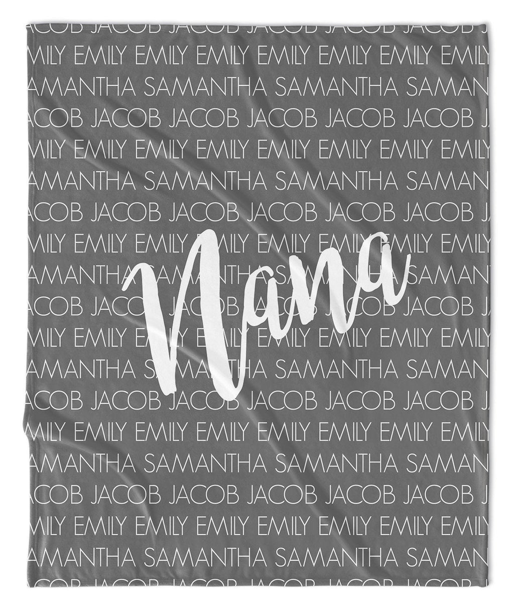MOM + KIDS PERSONALIZED THROW BLANKET